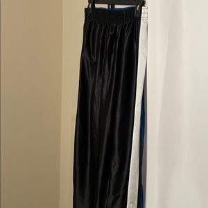 ✔️NIKE✔️ BRAND NEW Youth Reversible sweatpants